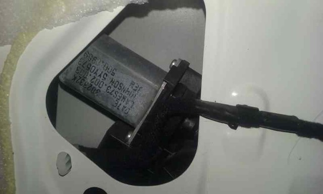 Mechanizm podnoszenia szyby drzwi przednich prawych 1607395380 PEUGEOT