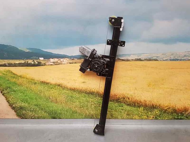 Mechanizm podnoszenia szyby drzwi przednich prawych 1607395380 PEUGEOT