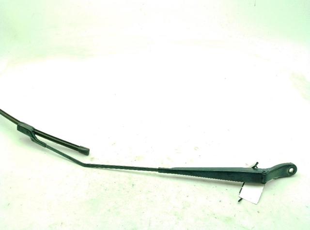 Ramię wycieraczki szyby przedniej 1608393380 PEUGEOT
