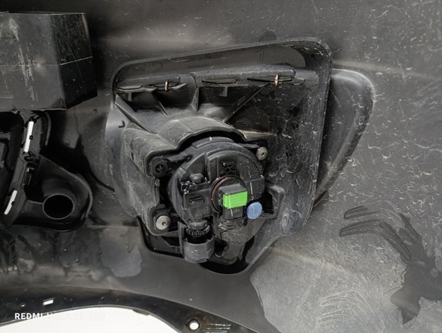 Zderzak przedni 1608698780 PEUGEOT