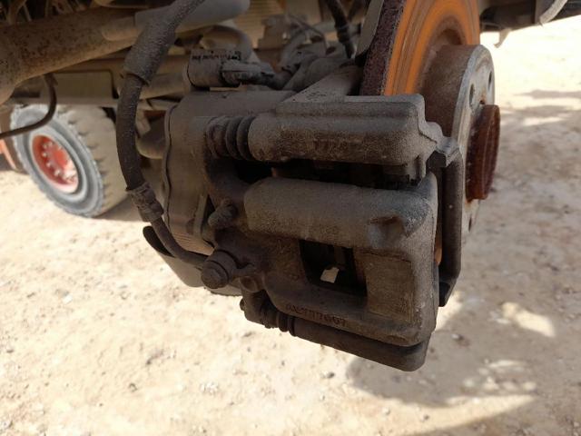 Zacisk hamulcowy tylny prawy 1608998980 PEUGEOT