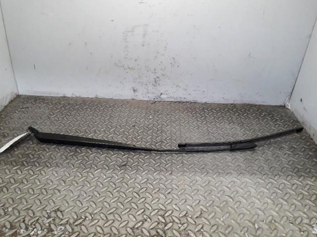 Ramię wycieraczki szyby przedniej 1609068780 PEUGEOT