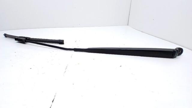 Ramię wycieraczki szyby przedniej 1609068780 PEUGEOT