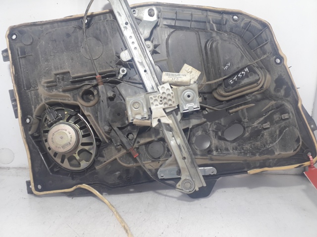 Mechanizm podnoszenia szyby drzwi przednich prawych 1609126 FORD