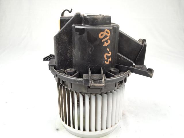 Silniczek wentylatora nagrzewnicy (ogrzewacza wnętrza) 1609170880 PEUGEOT