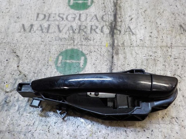 Klamka drzwi tylnych zewnętrzna lewa 1609240780 PEUGEOT
