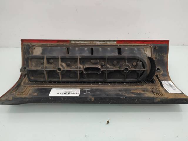 Lampa zespolona tylna lewa 1610114180 PEUGEOT