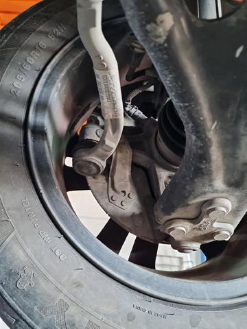 Czop (zwrotnica) przedni lewy 1610137880 PEUGEOT