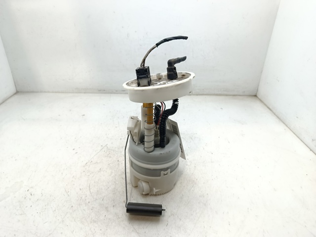 Moduł pompy paliwowej z czujnikiem poziomu paliwa 16112754806 BMW