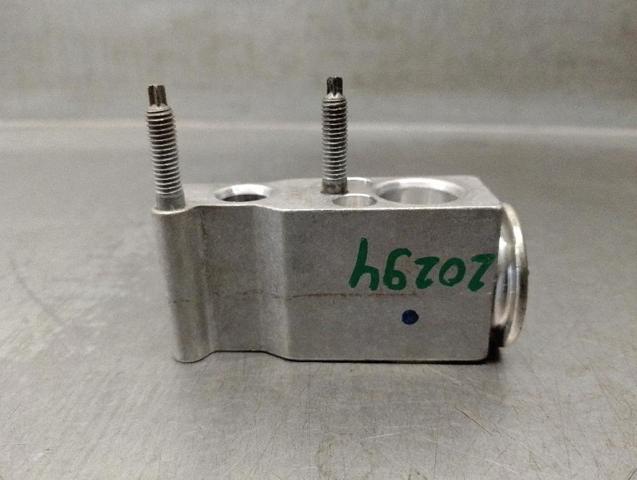 Zawór termostatyczny klimatyzacji 1611702280 PEUGEOT