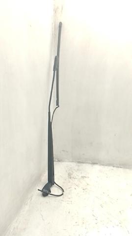 Ramię wycieraczki szyby przedniej 1611871580 PEUGEOT