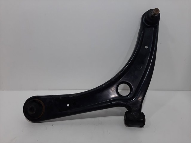 Wahacz zawieszenia przedniego dolny lewy 1612448380 PEUGEOT