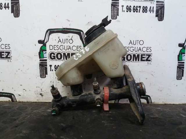 Główny cylinder hamulców Ford Fiesta FBD