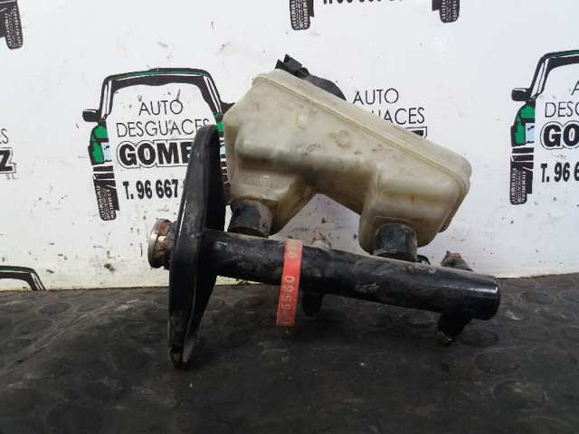 Główny cylinder hamulców Ford Fiesta FBD