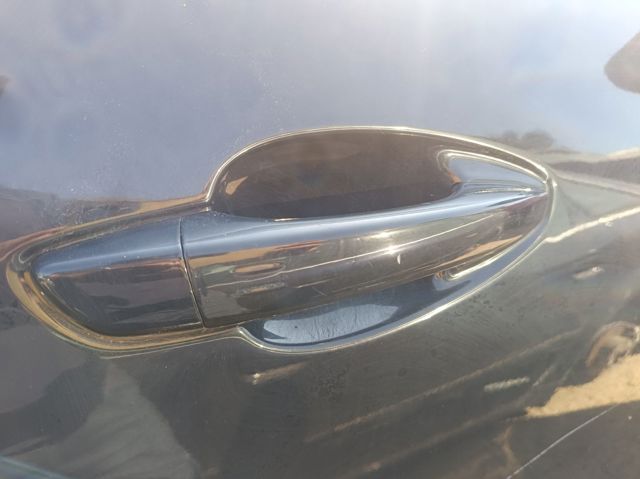 Klamka drzwi przednich zewnętrzna prawa 1614555780 PEUGEOT