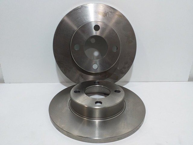 Tarcza hamulcowa przednia 1618875680 VAG