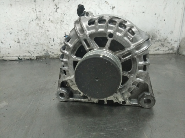 Alternator Opel CROSSLAND