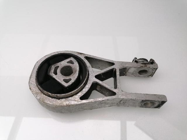 Poduszka (podpora) silnika przednia 1631724180 PEUGEOT