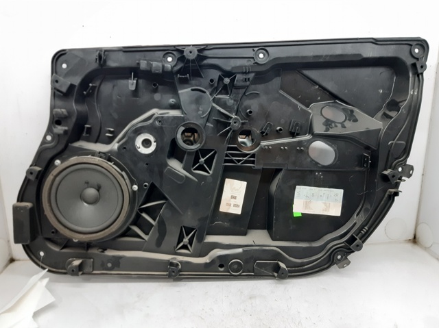Mechanizm podnoszenia szyby drzwi przednich prawych 1633101 FORD
