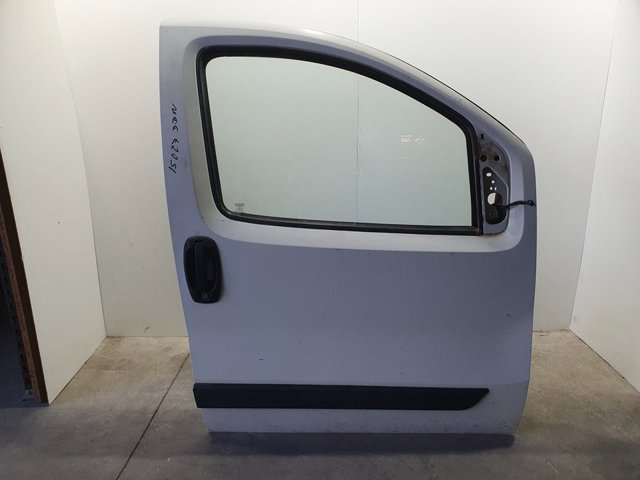 Drzwi przednie prawe 1636123880 PEUGEOT