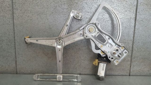 Mechanizm podnoszenia szyby drzwi przednich lewych 1637201146 MERCEDES