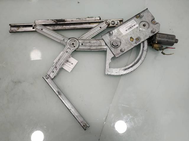 Mechanizm podnoszenia szyby drzwi przednich lewych 1637201146 MERCEDES