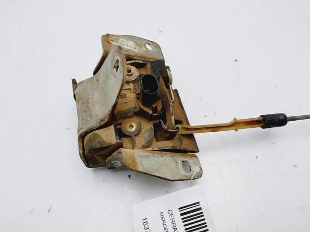 Zamek klapy bagażnika (3/5 drzwi tylnych) 1637400235 MERCEDES