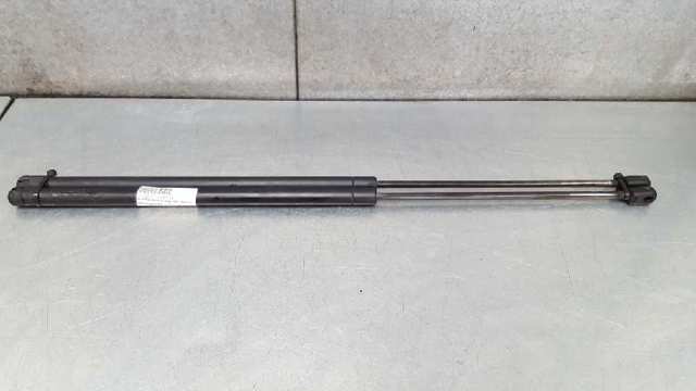 1637400345 Mercedes