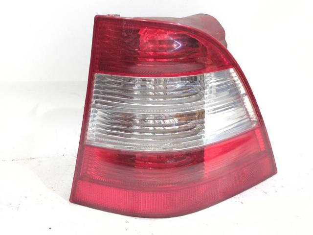 1638200264 Mercedes