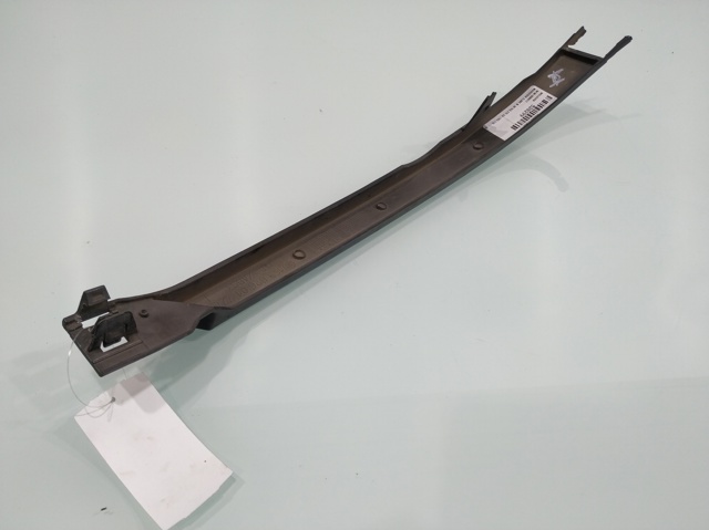 1638260177 Mercedes