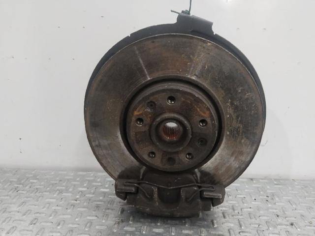 Czop (zwrotnica) przedni prawy 1640790480 PEUGEOT