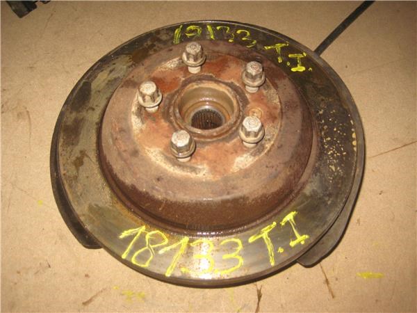 1643501906 Mercedes