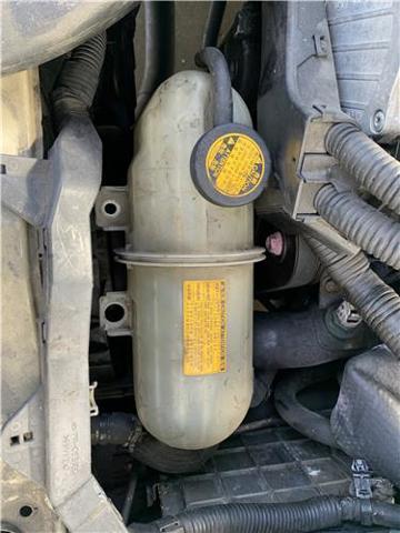 Zbiorniczek wyrównawczy układu chłodzenia Lexus IS E2