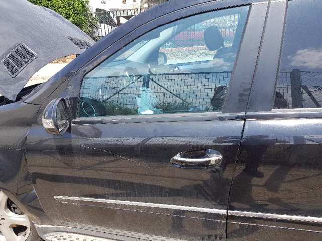 Drzwi przednie lewe 164720090564 MERCEDES