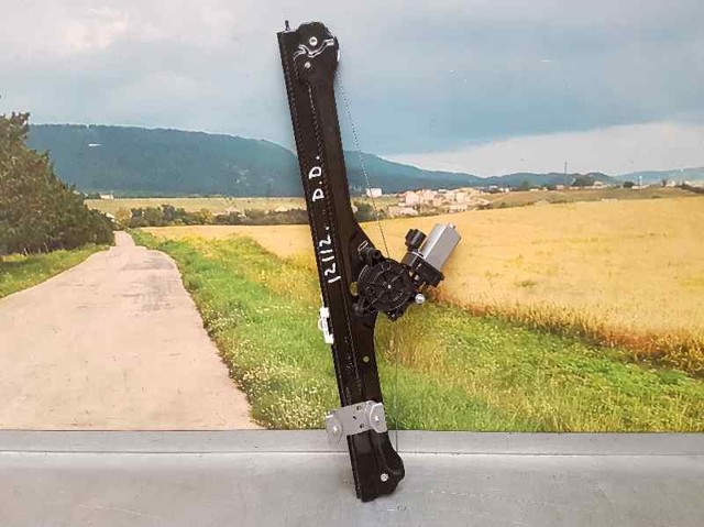 Mechanizm podnoszenia szyby drzwi przednich prawych 1650899180 PEUGEOT