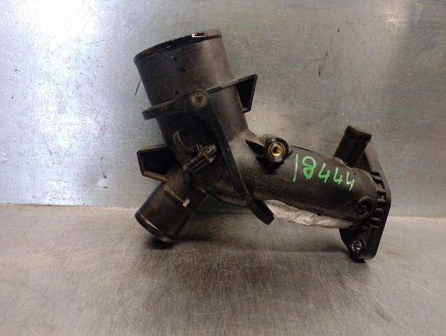 Przewód (króciec) intercoolera 165763328R RENAULT