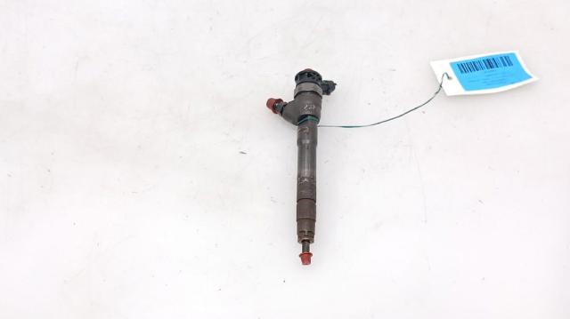 Wtryskiwacz paliwa 166000804R RENAULT