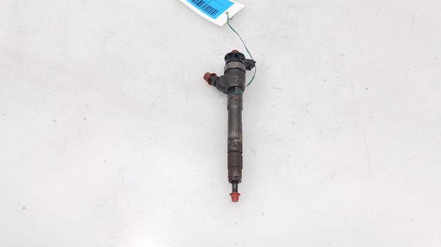 Wtryskiwacz paliwa 166000804R RENAULT