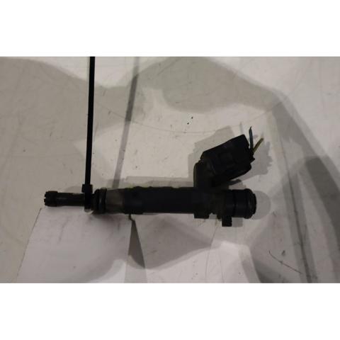 Wtryskiwacz paliwa 166001KT0A NISSAN