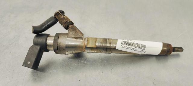 Wtryskiwacz paliwa 166006212R NISSAN