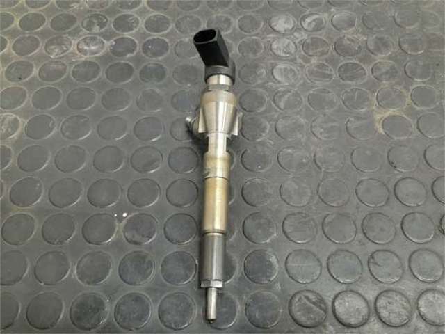 Wtryskiwacz paliwa 166006212R MERCEDES