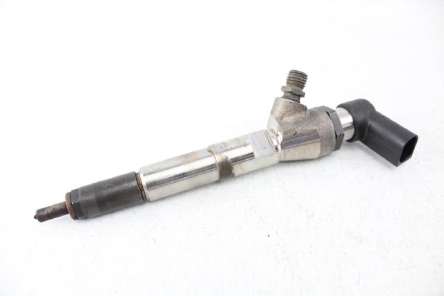 Wtryskiwacz paliwa 166006212R RENAULT
