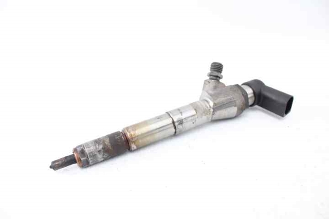 Wtryskiwacz paliwa 166006212R RENAULT