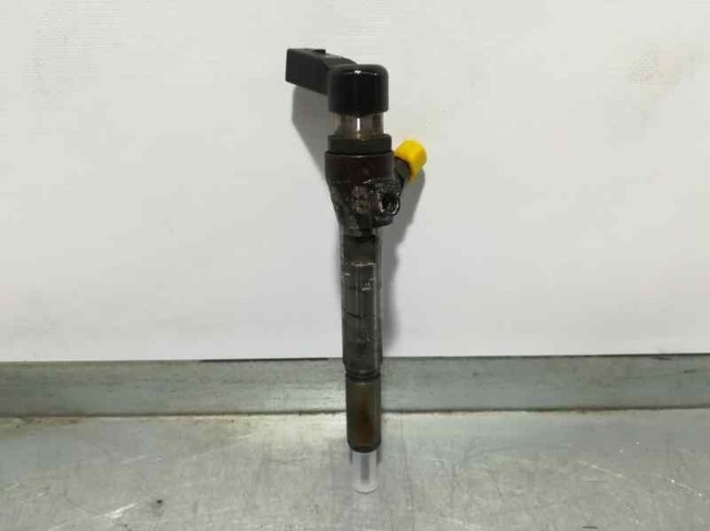 Wtryskiwacz paliwa 166009445R RENAULT