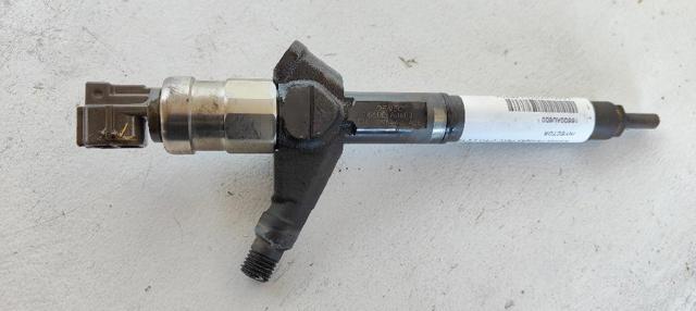 Wtryskiwacz paliwa 16600AU600 NISSAN