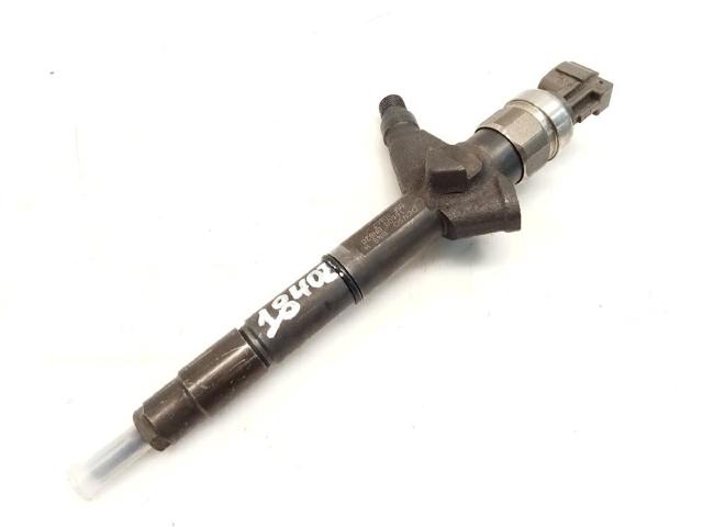 Wtryskiwacz paliwa 16600BN820 NISSAN