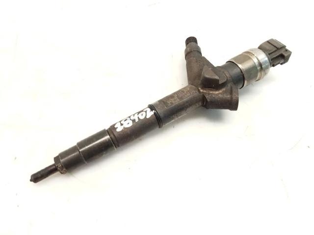 Wtryskiwacz paliwa 16600BN820 NISSAN