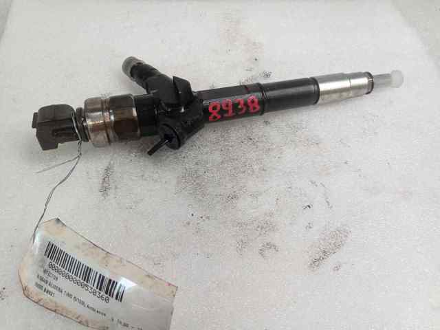 Wtryskiwacz paliwa 16600BN821 NISSAN