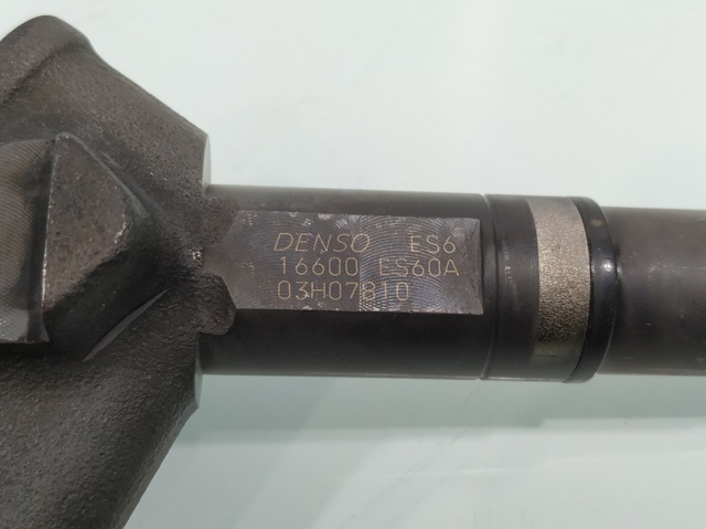 Wtryskiwacz paliwa 16600ES60A NISSAN
