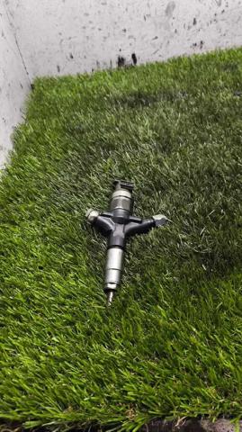 Wtryskiwacz paliwa 16613AA020 SUBARU